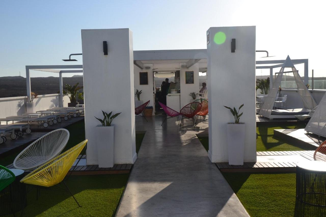 La Perla De Sunset Beach Corralejo Exterior photo